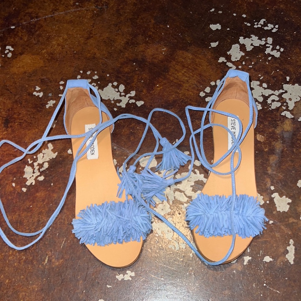 Steve madden sandals with ankle straps!